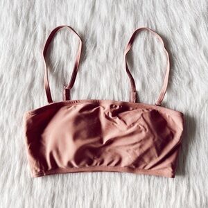 NWOT Bikini Top Size Small